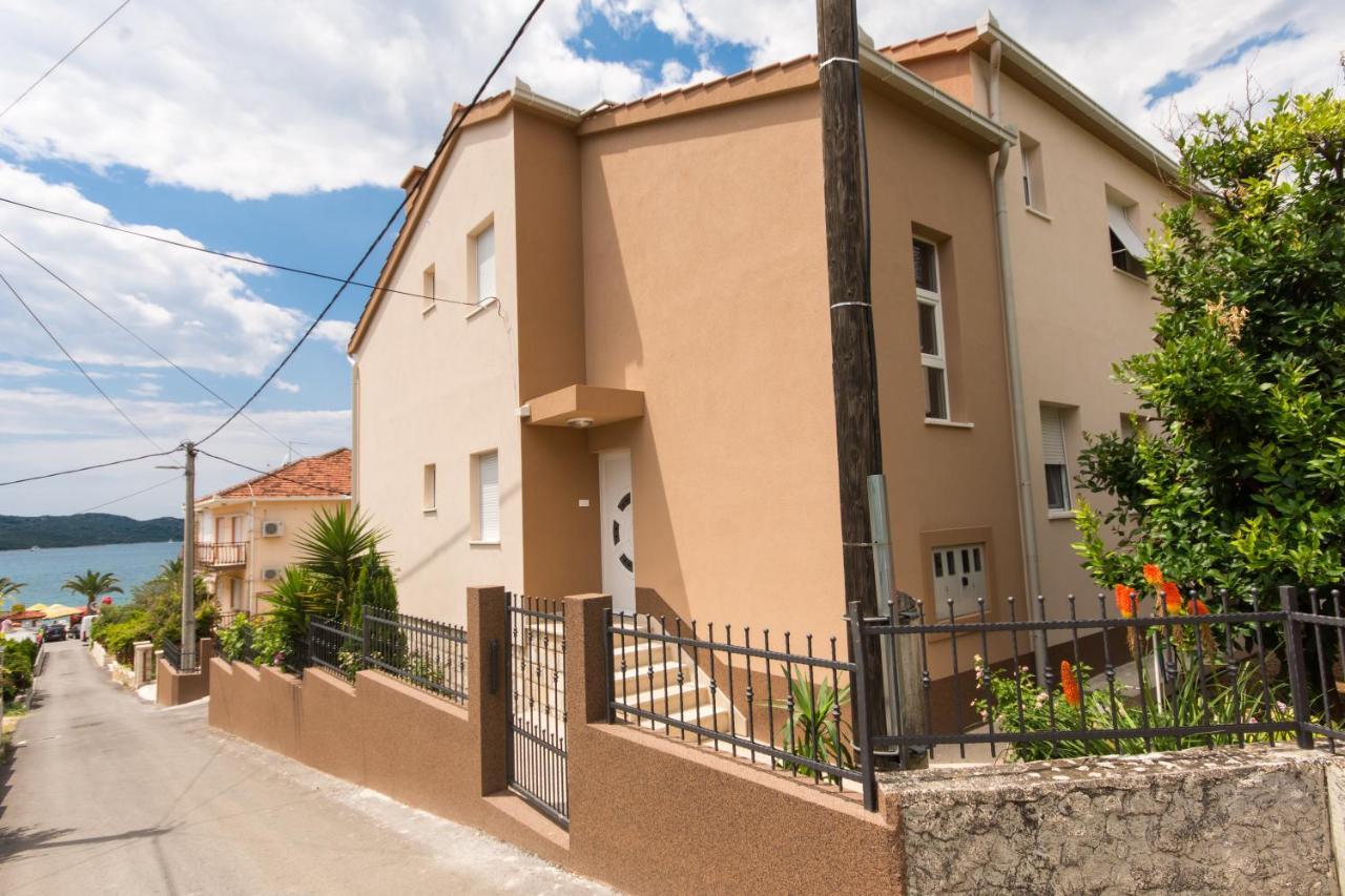 Apartments Ploka Trogir Exterior foto